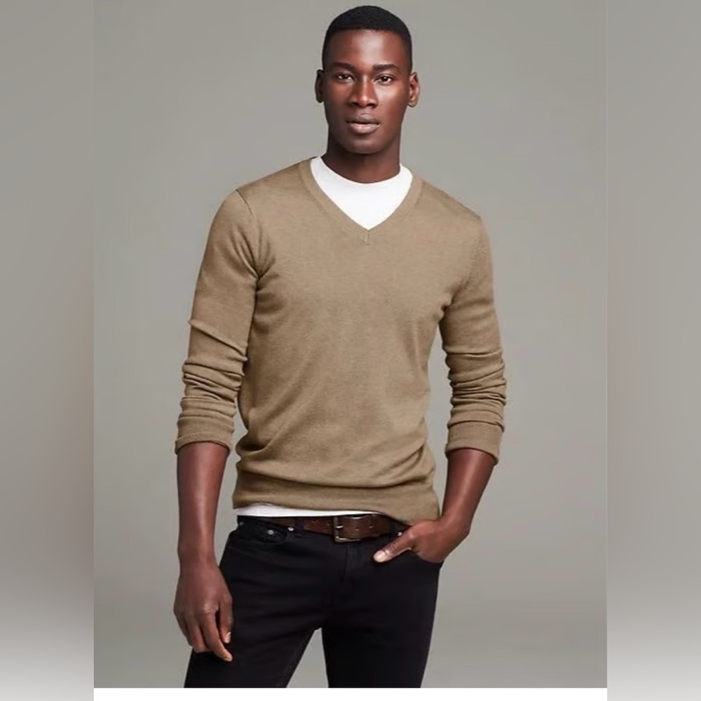 Banana Republic Luxe V-Neck Men's Beige Sweater blend cotton, silk, cashmere XL